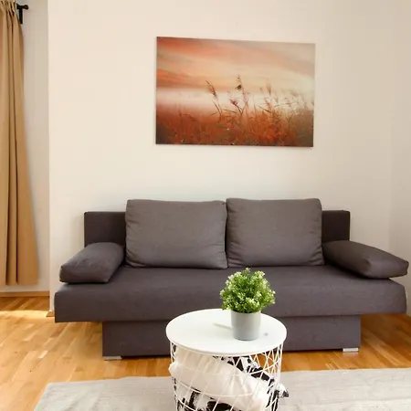 Flataid Annenstrasse Bahnhof