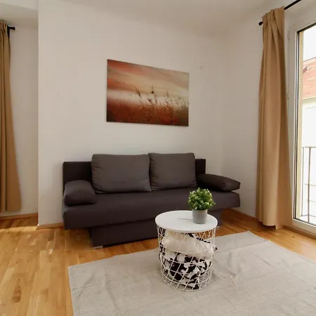 Flataid Annenstrasse Bahnhof Appartement *