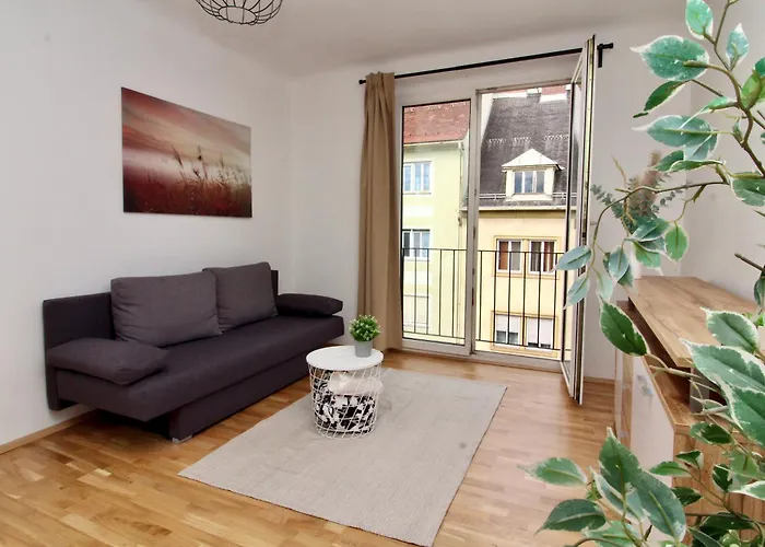 Flataid Annenstrasse Bahnhof * Graz